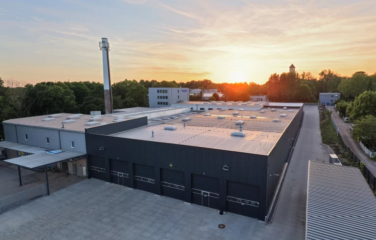Erweiterung und Neubau von Büro und Hallen für das Technische Hilfswerk